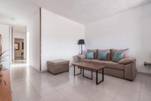 Galeriebild der Unterkunft Home2Book Cozy Sea Views Punta Sardina Lighthouse in Gáldar