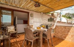 A seating area at Stunning Home In Gaucin With Wifi