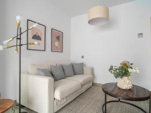 Fotografie z fotogalerie ubytování Sanders Uptown - Cute One-Bedroom Apartment Near City Center v Malaze