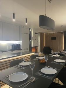 Kuchyň nebo kuchyňský kout v ubytování MazuryDreamHouse