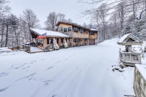 Aspen Gondola House през зимата