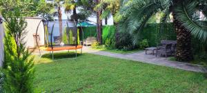 Jardín al aire libre en Guest house Garden Beach
