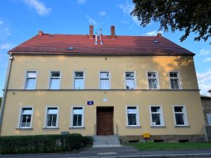 Budova, v ktorej sa apartmán nachádza