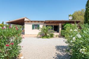 Κήπος έξω από το Finca Son Colom -Finca Sun Club Home-