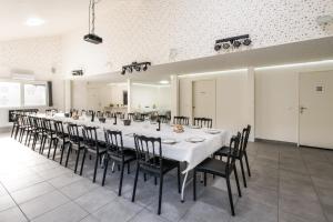 Restaurace v ubytování L'Epinette - Gîte de groupe et salle de réception