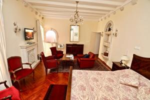 Posedenie v ubytovaní Antunini Studio Apartment