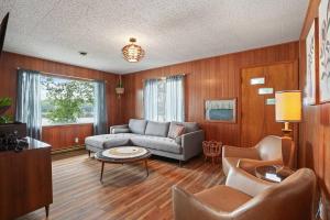 Et opholdsområde på The Beverly on Buena Lake