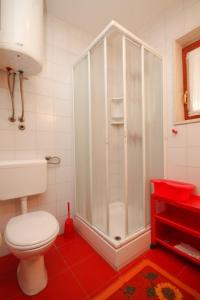 Vonios kambarys apgyvendinimo įstaigoje Apartments with a parking space Opatija - Volosko, Opatija - 2349
