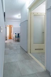Zdjęcie z galerii obiektu Apartments with a parking space Lovran, Opatija - 2342 w mieście Lovran