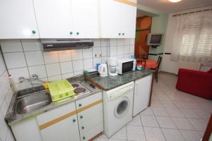 Fotografia z galérie ubytovania Apartments and rooms with parking space Lovran, Opatija - 2341 v Lovrane