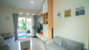 Χώρος καθιστικού στο Vila Dolby with Private Pool by Masterpiece Villa