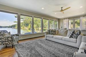 Фотография из галереи Serene Hopatcong Cottage with 50-Foot Dock! в городе Hopatcong +20 фотографий