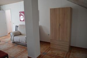 Cama o camas de una habitación en APARTAMENTO EN OLVERA CON GARAJE