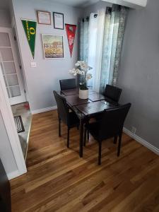 Foto sihtkohas Portland asuva majutusasutuse Duplex in Alberta Art District galeriist