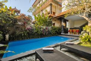 Bazén v ubytování Gora House Bali nebo v jeho okolí