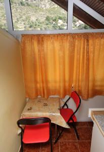 Φωτογραφία από το άλμπουμ του Apartments and rooms with WiFi Podaca, Makarska - 2613 σε Podaca