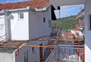 Το κτήριο όπου στεγάζεται  ο ξενώνας