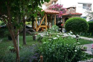 Fotografia z galérie ubytovania Apartments and rooms by the sea Baska Voda, Makarska - 2675 v destinácii Baška Voda + 37 fotografií
