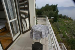 Fotografie z fotogalerie ubytování Apartments by the sea Podaca, Makarska - 2620 v destinaci Podaca