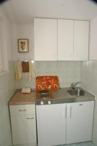 Fotografie z fotogalerie ubytování Apartments by the sea Podaca, Makarska - 2620 v destinaci Podaca