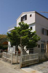 Fotografia z galérie ubytovania Apartments by the sea Podaca, Makarska - 2631 v Podaci