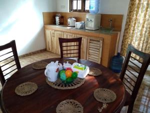 Příslušenství pro přípravu čaje a kávy v ubytování Holiday Home Anuradapura + 26 fotografií