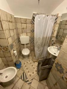 Ένα μπάνιο στο Casa Turnone