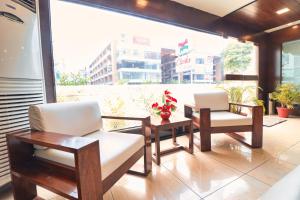 Χώρος καθιστικού στο Hotel Clarks Collection Vadodara