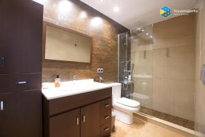 Kúpeľňa v ubytovaní Apartamento Beach Cala Pi