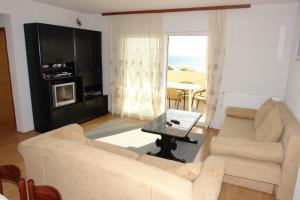 Zdjęcie z galerii obiektu Apartments by the sea Mandre, Pag - 12969 w mieście Kolan