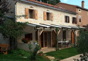 Fotografie z fotogalerie ubytování Family friendly house with a swimming pool Mrkoci, Central Istria - Sredisnja Istra - 13003 v destinaci Žminj