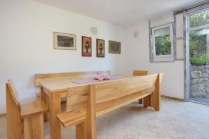 Fotografie z fotogalerie ubytování Family friendly house with a swimming pool Podstrana, Split - 12918 v destinaci Podstrana