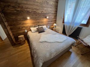 Posteľ alebo postele v izbe v ubytovaní La Dorbluche duplex apartment 10-11 person