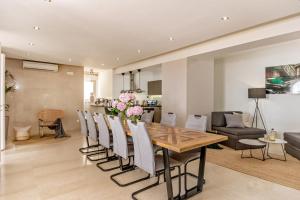 Posezení v ubytování Seaside luxury villa with a swimming pool Puntinak, Brac - 2964