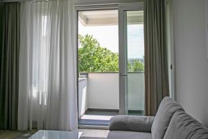 Χώρος καθιστικού στο NEW!! High end 2bd modern apartment in Novi Zagreb
