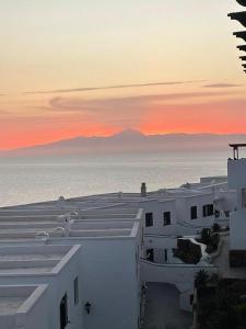 Galeriebild der Unterkunft Home2Book Cozy Sea Views Punta Sardina Lighthouse in Gáldar