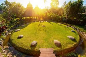 Zahrada ubytování Fivelements Retreat Bali
