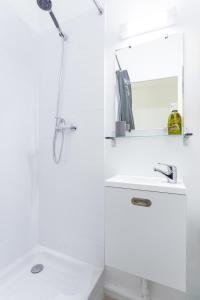 Zdjęcie z galerii obiektu Le Petit Panier 3 - Studio 2-3 pers Clim Vieux-Port w Marsylii