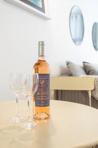 Zdjęcie z galerii obiektu Le Petit Panier 3 - Studio 2-3 pers Clim Vieux-Port w Marsylii