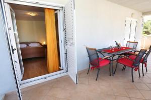Ein Balkon oder eine Terrasse in der Unterkunft Apartments Marin