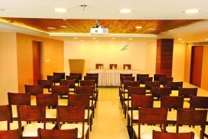 Konferenční prostory v ubytování Holiday Vista Thekkady a premium hotel near periyar wild life sanctuary with sky view pool