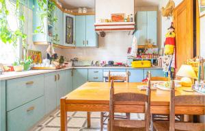 Η κουζίνα ή μικρή κουζίνα στο Amazing Home In Alhaurin De La Torre