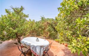 Κήπος έξω από το Amazing Home In Alhaurin De La Torre