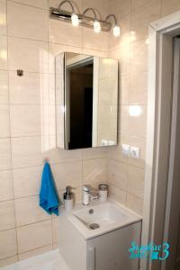 Kúpeľňa v ubytovaní Apartament Sapphire Time 3