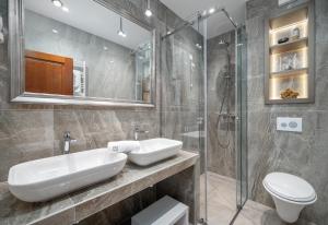 Ένα μπάνιο στο Rooms with a swimming pool Tisno, Murter - 3219 +35 φωτογραφίες
