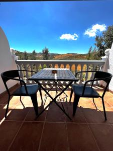 A balcony or terrace at Hotel Arco del Sol