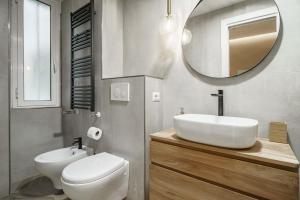 A bathroom at La Dolce Vita Ottaviano
