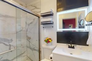 Koupelna v ubytování Hotel ZAZZ