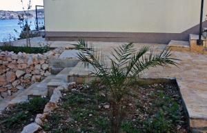 Zahrada ubytování Apartments by the sea Rogoznica - 3199
