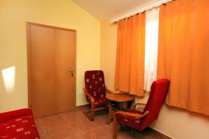 Posezení v ubytování Apartments by the sea Rogoznica - 3199
